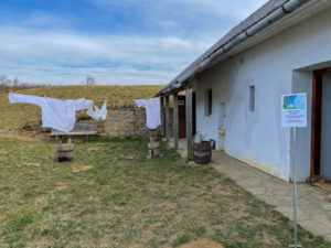 Den otevřených dveří a větrání peřin