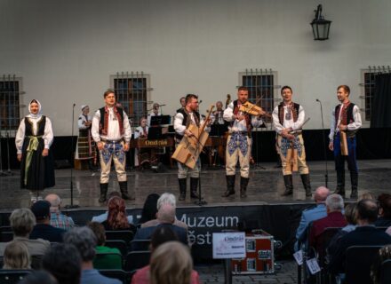 KONCERT VUS ONDRÁŠ – PŘES VRŠKY A DOLINY